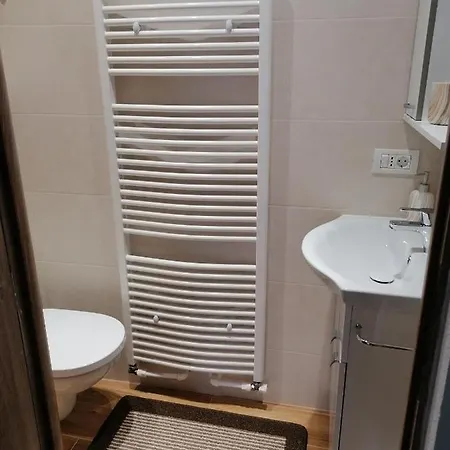 בית הארחה Stefi