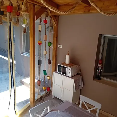 בית הארחה Stefi *